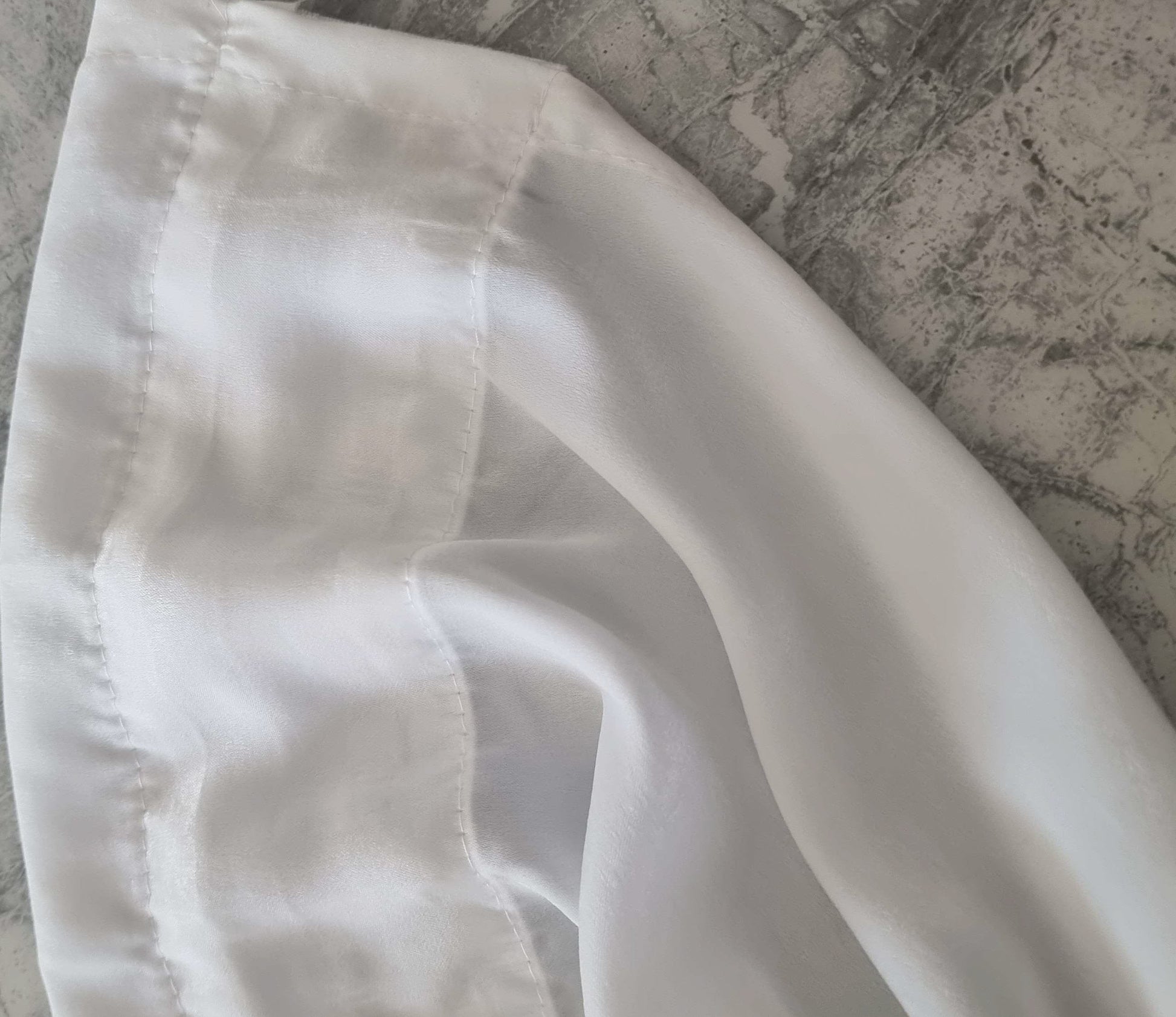 SheerCurtains-White - Trendy Home Decors and Furnishings