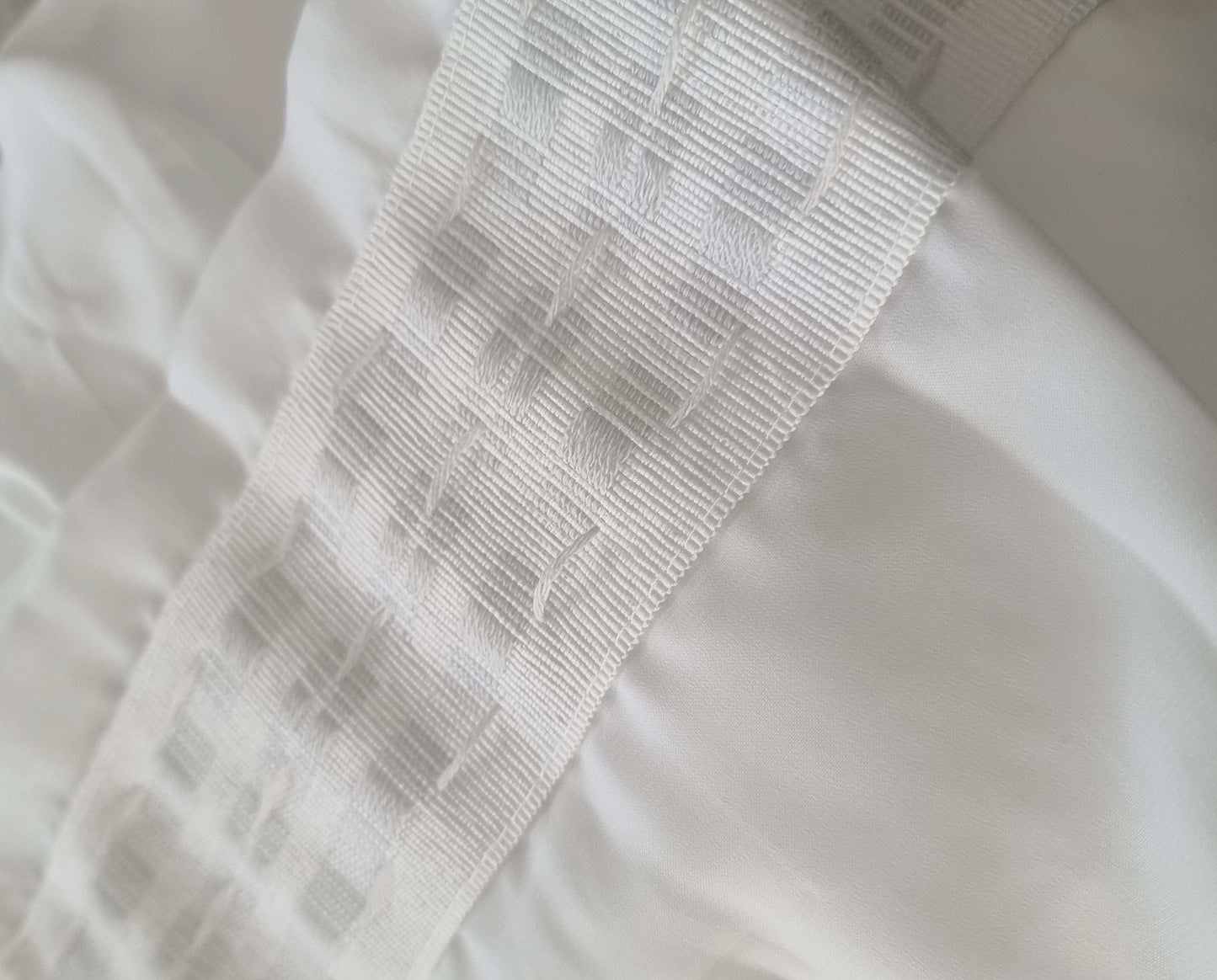 SheerCurtains-White - Trendy Home Decors and Furnishings